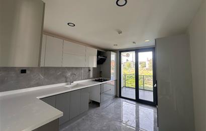 Büyükçekmece Mimaroba Satılık Kısa Katlı 3+1 Daire