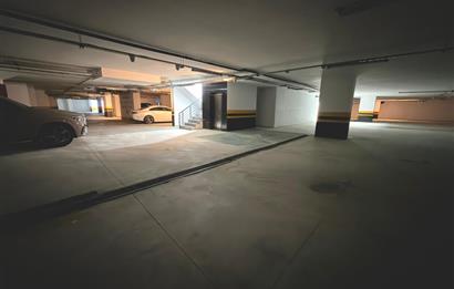 Kıbrıs Girne Karakum Akacan Cruise Sitesinde Satılık Havuz Manzaralı 2+1 Daire