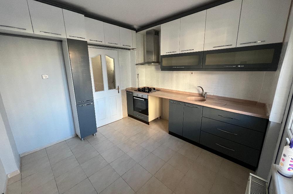 C21 BAL'DAN BAHÇELİEVLER'DE KİRALIK 3+1 GENİŞ VE FERAH DAİRE