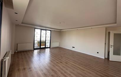 Büyükçekmece Mimaroba Satılık Kısa Katlı 3+1 Daire