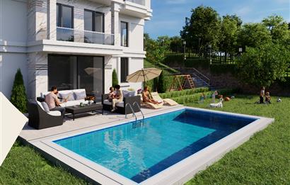 Muğla Ula'da Lüks Tripleks Villa 