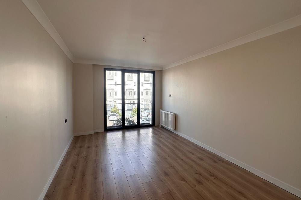 Büyükçekmece Mimaroba Satılık Kısa Katlı 3+1 Daire