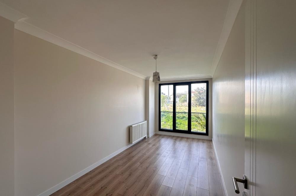 Büyükçekmece Mimaroba Satılık Kısa Katlı 3+1 Daire