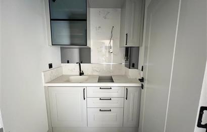 ATATÜRK ŞEHİR HASTANESİ KARŞISINDA KİRALIK İŞ YERİ C21 BAL