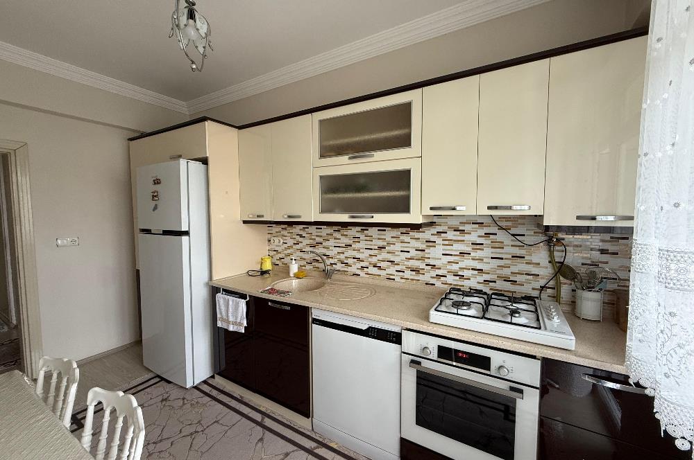 Arsin'de Merkezi Konumda Kiralık 3+1 Daire