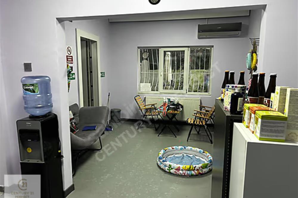 Suadiye Beyazgülde 4 Kat İmarlı Arsa Üzerinde 2 Katlı Bina