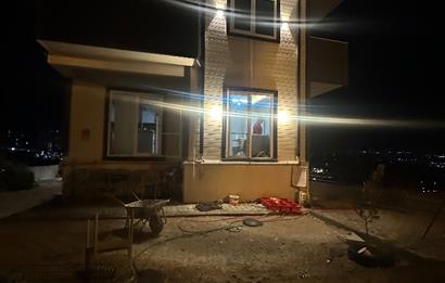 ANKARA ETİMESGUT TURKUAZ MAHALLESİNDE GENİŞ BAHÇELİ, 7+2, 360 m²