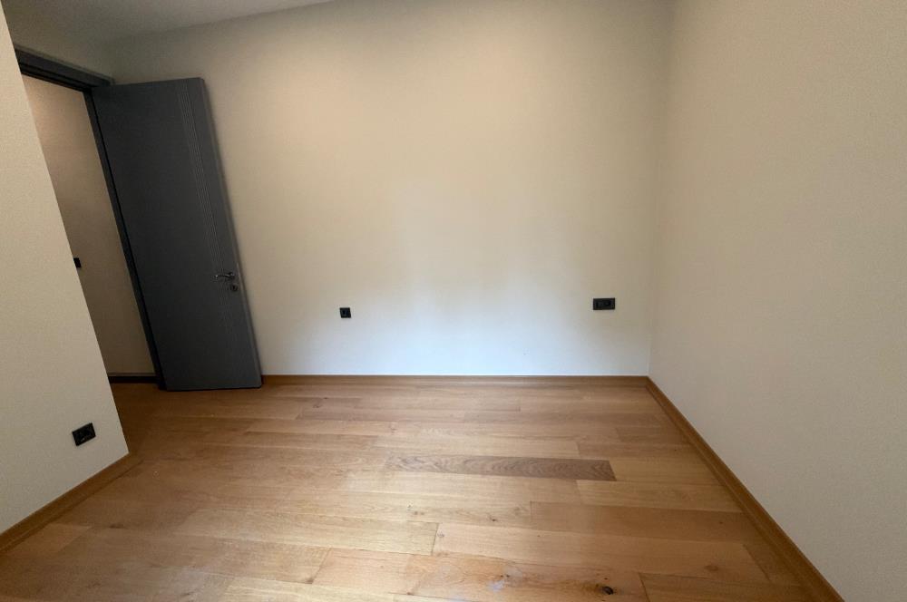 ERENKÖY HAMAM SOKAKTA BAHÇE KULLANIMLI 2+1 75M2 TAPU MASRAFSIZ