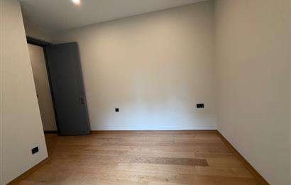 ERENKÖY HAMAM SOKAKTA BAHÇE KULLANIMLI 2+1 75M2 TAPU MASRAFSIZ