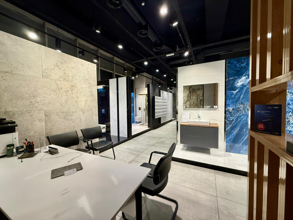 Kağıthane kiralık Dükkan Polat Ofis'de 662m2 Dekorasyonlu Mağaza