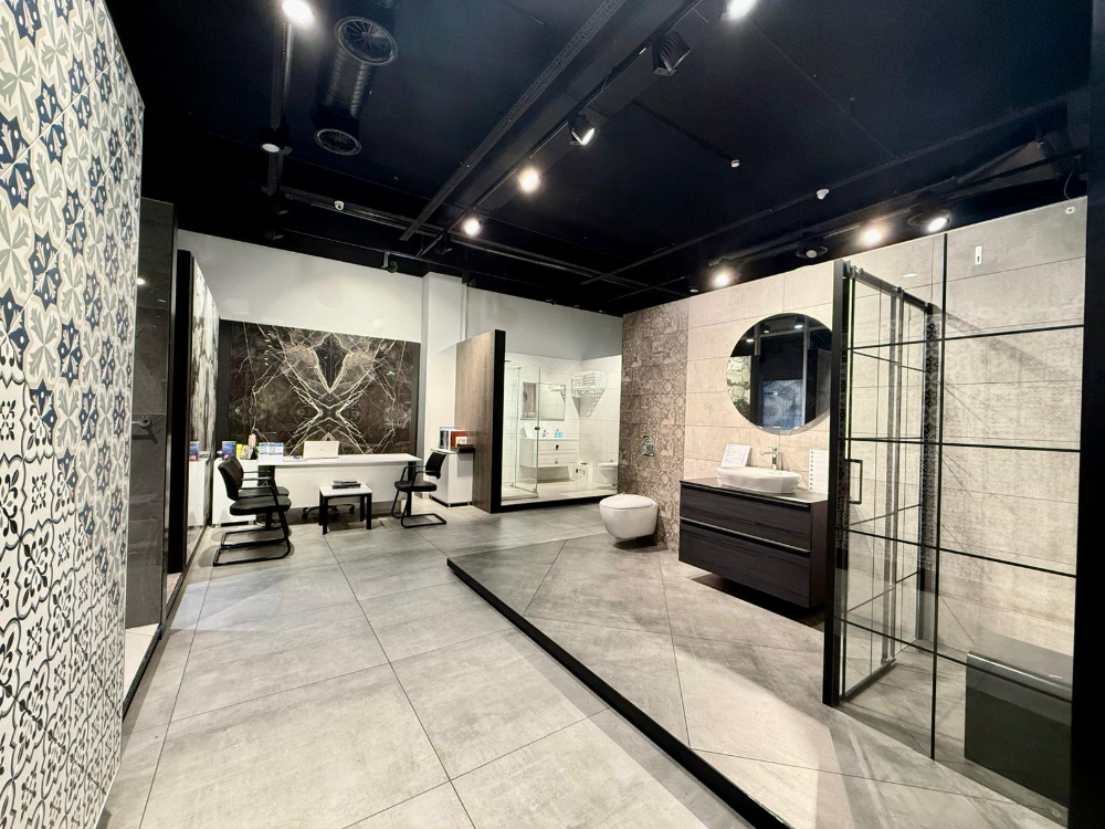 Kağıthane kiralık Dükkan Polat Ofis'de 662m2 Dekorasyonlu Mağaza