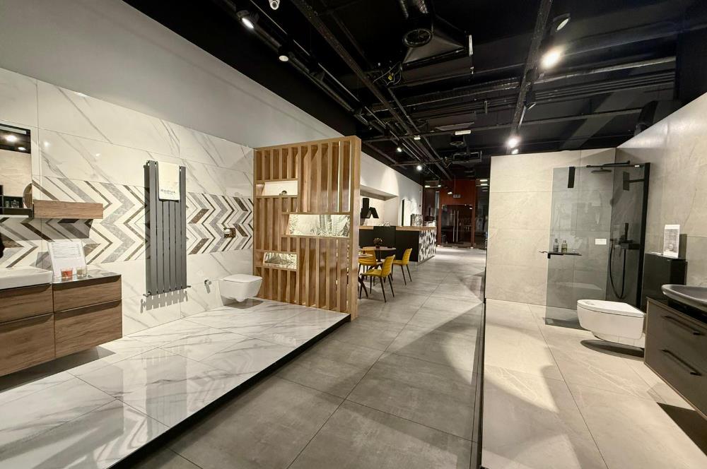 Kağıthane kiralık Dükkan Polat Ofis'de 662m2 Dekorasyonlu Mağaza