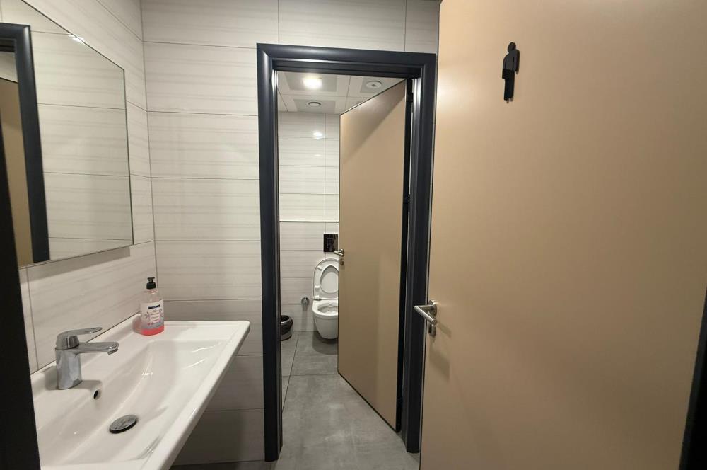 Kağıthane kiralık Dükkan Polat Ofis'de 662m2 Dekorasyonlu Mağaza