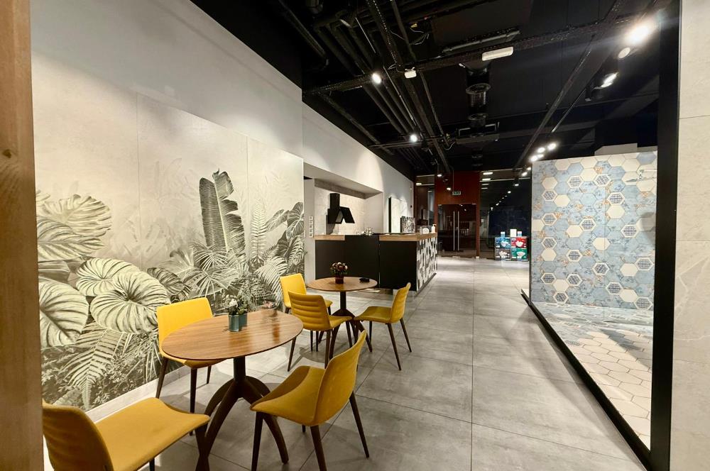 Kağıthane kiralık Dükkan Polat Ofis'de 662m2 Dekorasyonlu Mağaza