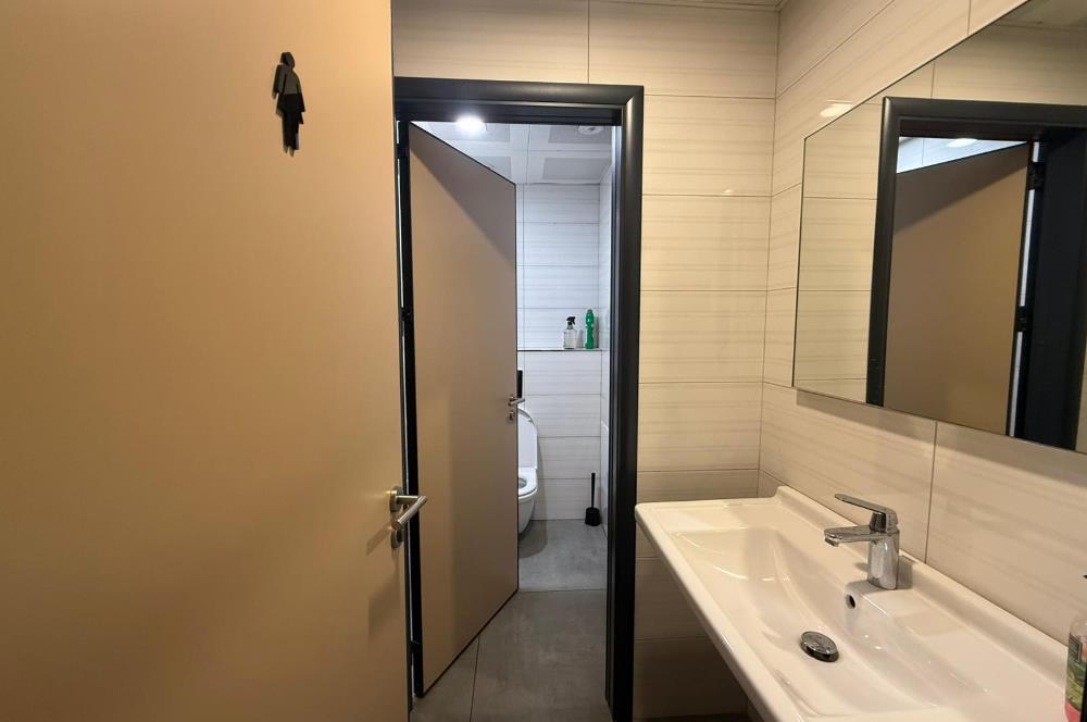 Kağıthane kiralık Dükkan Polat Ofis'de 662m2 Dekorasyonlu Mağaza