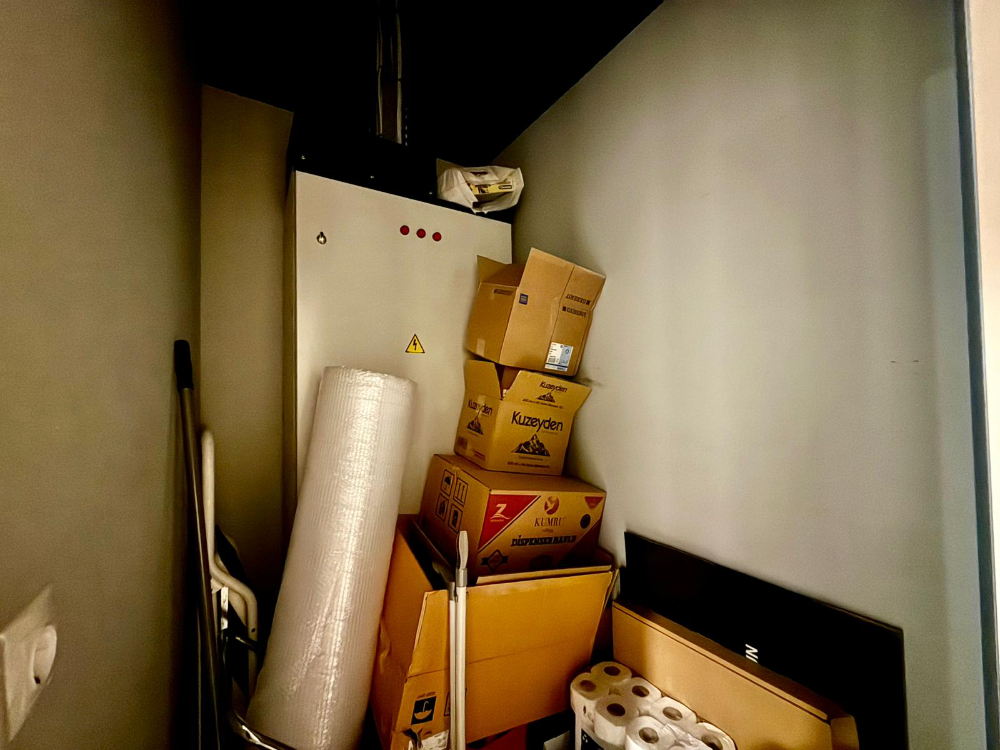 Kağıthane kiralık Dükkan Polat Ofis'de 662m2 Dekorasyonlu Mağaza