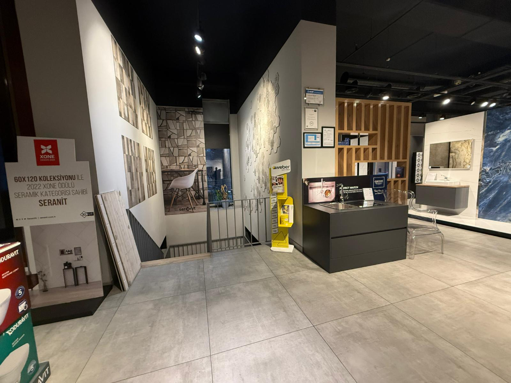 Kağıthane kiralık Dükkan Polat Ofis'de 662m2 Dekorasyonlu Mağaza