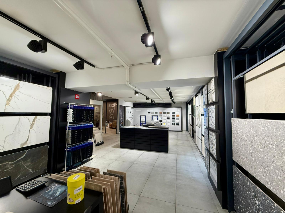 Kağıthane kiralık Dükkan Polat Ofis'de 662m2 Dekorasyonlu Mağaza