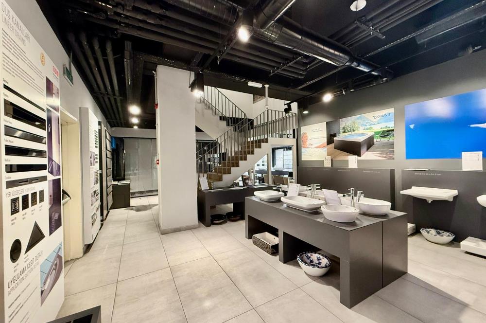 Kağıthane kiralık Dükkan Polat Ofis'de 662m2 Dekorasyonlu Mağaza