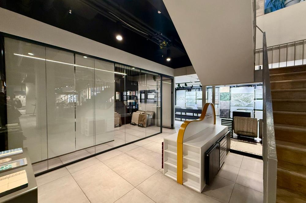 Kağıthane kiralık Dükkan Polat Ofis'de 662m2 Dekorasyonlu Mağaza