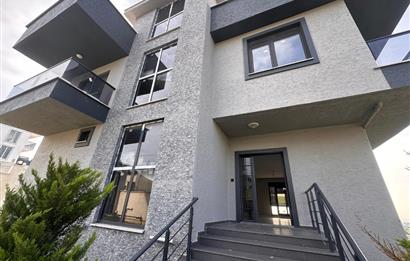 Silivri Selimpaşa Satılık 8+1 Havuzlu Müstakil Villa