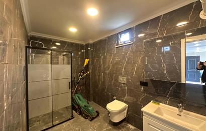 Silivri Selimpaşa Satılık 8+1 Havuzlu Müstakil Villa