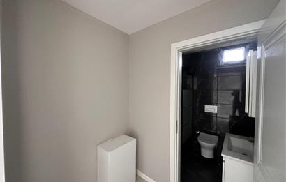 Silivri Selimpaşa Satılık 8+1 Havuzlu Müstakil Villa