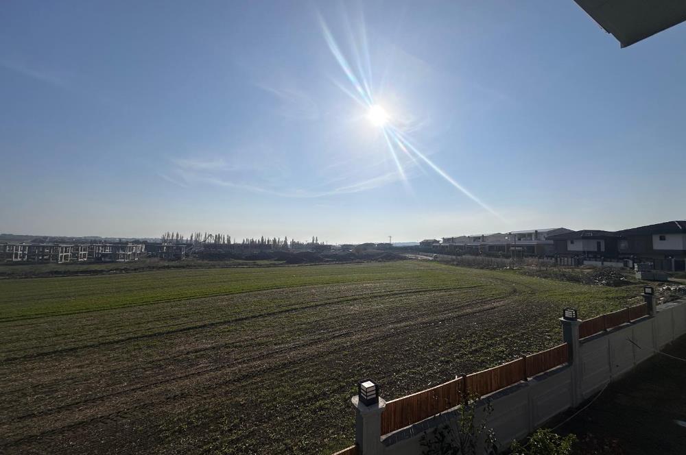 Selimpaşa Satılık 4+1 Müstakil Havuzlu Villa