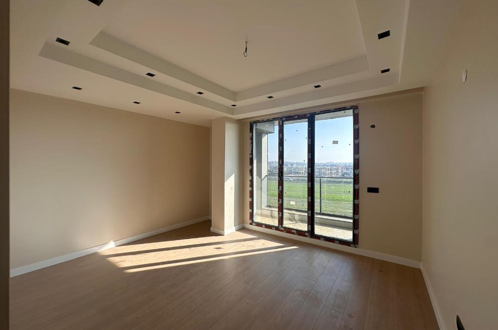 Selimpaşa Satılık 4+1 Müstakil Havuzlu Villa