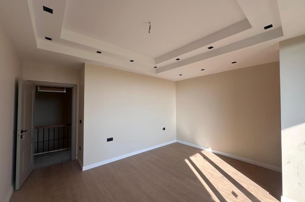 Selimpaşa Satılık 4+1 Müstakil Havuzlu Villa