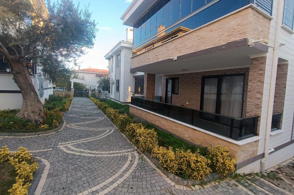 ALTINOLUK DENİZE YÜRÜME MESAFESİ EŞYALI BİR YILLIK KİRALIK DAİRE