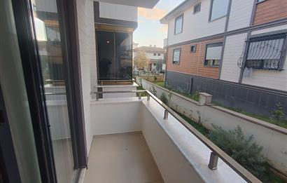 ALTINOLUK DENİZE YÜRÜME MESAFESİ EŞYALI BİR YILLIK KİRALIK DAİRE