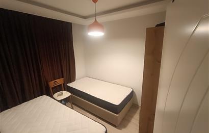 ALTINOLUK DENİZE YÜRÜME MESAFESİ EŞYALI BİR YILLIK KİRALIK DAİRE