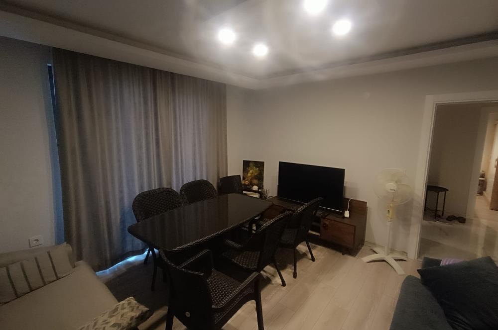 ALTINOLUK DENİZE YÜRÜME MESAFESİ EŞYALI BİR YILLIK KİRALIK DAİRE