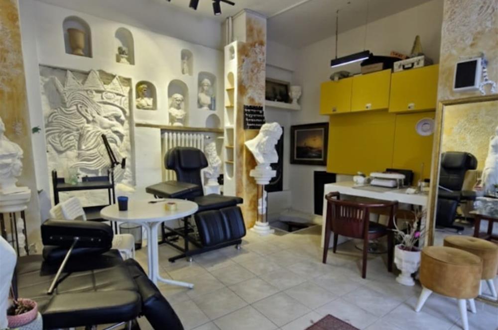 KADIKÖY ZÜHTÜPAŞA'DA YATIRIMLIK FIRSAT DÜKKAN