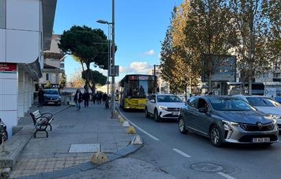 KADIKÖY ZÜHTÜPAŞA'DA YATIRIMLIK FIRSAT DÜKKAN