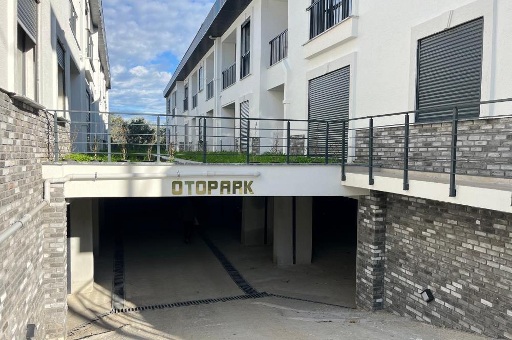 Güre Çamlıbel Zeytin Evleri’nde 1. Kat, Havuzlu, Bahçe Kullanımlı, Kapalı Otoparklı SATILIK DAİRE 1+1