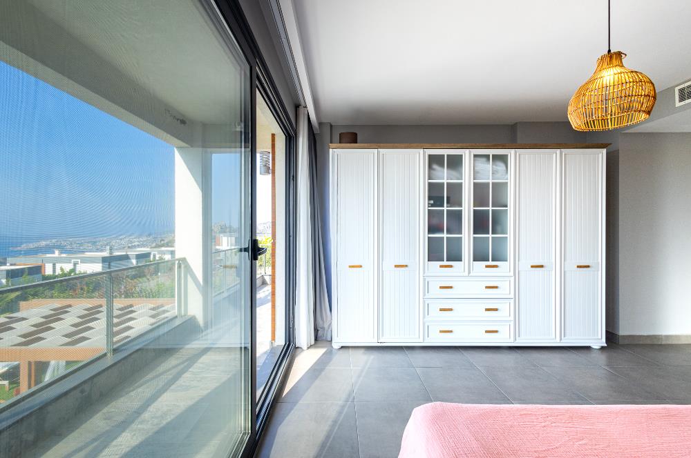 Bodrum Yalıkavak Özel Havuzlu, Manzaralı Satılık 4+1 Dubleks