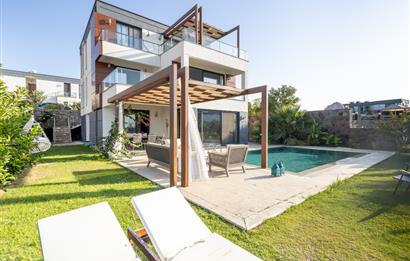 Bodrum Yalıkavak Özel Havuzlu, Manzaralı Satılık 4+1 Dubleks
