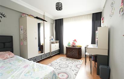 C21 Cius; İstiklal Caddesinde 2+1 Ara Kat Daire