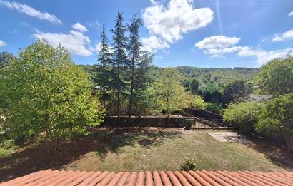 ZEKERİYAKÖY'DE DOĞANIN İÇİNDE ULTRA GENİŞ KİRALIK MÜSTAKİL VİLLA