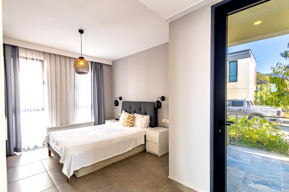 Bodrum Yalıkavak Özel Havuzlu, Manzaralı Satılık 4+1 Dubleks