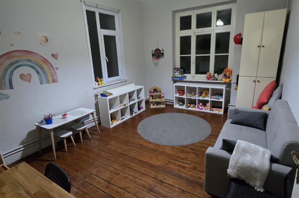 BEYOĞLU REFİK SAYDAM CADDESİNDE TABELA DEĞERİ YÜKSEK KİRALK OFİS