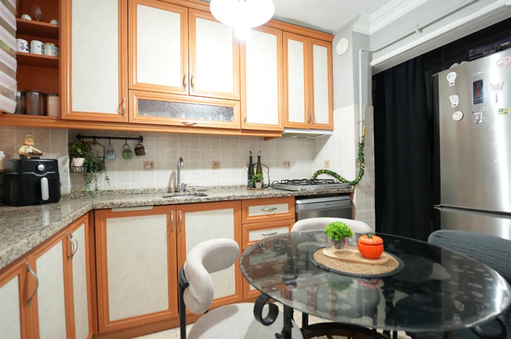 C21 Cius; İstiklal Caddesinde 2+1 Ara Kat Daire