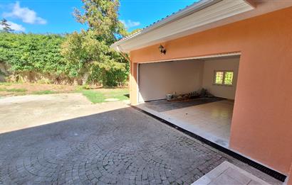 ZEKERİYAKÖY'DE DOĞANIN İÇİNDE ULTRA GENİŞ KİRALIK MÜSTAKİL VİLLA