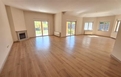 ZEKERİYAKÖY'DE DOĞANIN İÇİNDE ULTRA GENİŞ KİRALIK MÜSTAKİL VİLLA