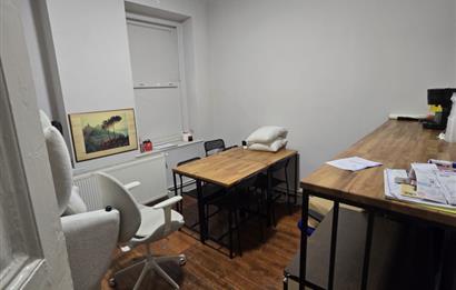 BEYOĞLU REFİK SAYDAM CADDESİNDE TABELA DEĞERİ YÜKSEK KİRALK OFİS