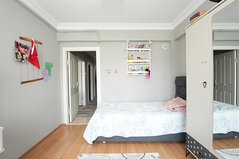 C21 Cius; İstiklal Caddesinde 2+1 Ara Kat Daire