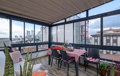 Ümraniye Armağanevler'de Metroya Yakın Kış Bahçeli Dubleks Daire