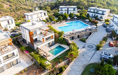 Bodrum Yalıkavak Özel Havuzlu, Manzaralı Satılık 4+1 Dubleks